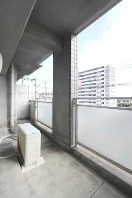 エムズコート沼本町 バルコニー