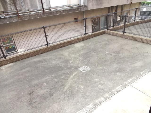サニーヒルズ 庭