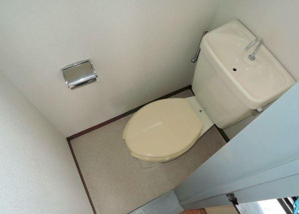 オアシス泉台A棟 トイレ