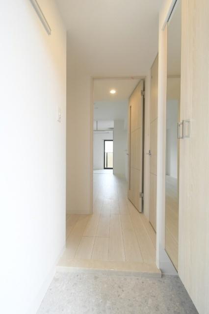 LEGEND紺屋町 玄関