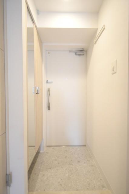 LEGEND紺屋町 玄関