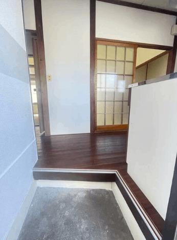 玉荘 玄関