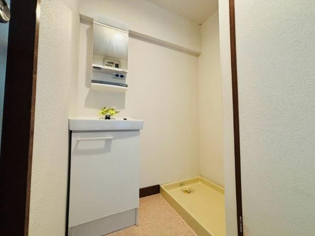 Regalo嵐山口 洗面