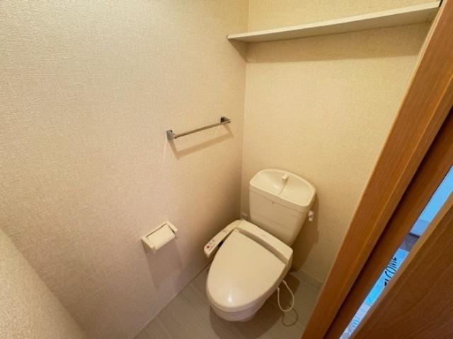 北九州市小倉南区葛原本町アパート トイレ