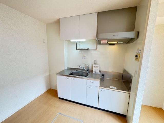 北九州市小倉南区葛原本町アパート キッチン