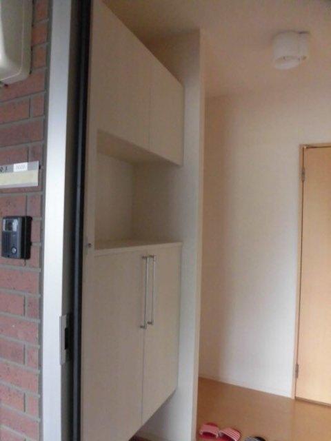北九州市小倉南区葛原本町アパート 玄関