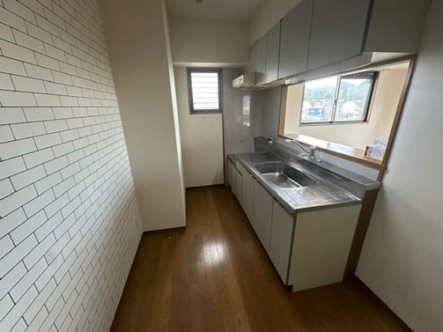 北九州市小倉南区長尾マンション キッチン
