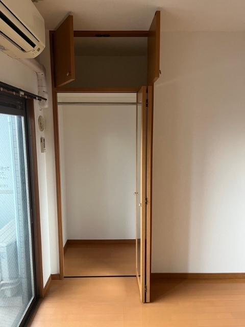 ピュアドーム博多ルネサンス（303） 収納