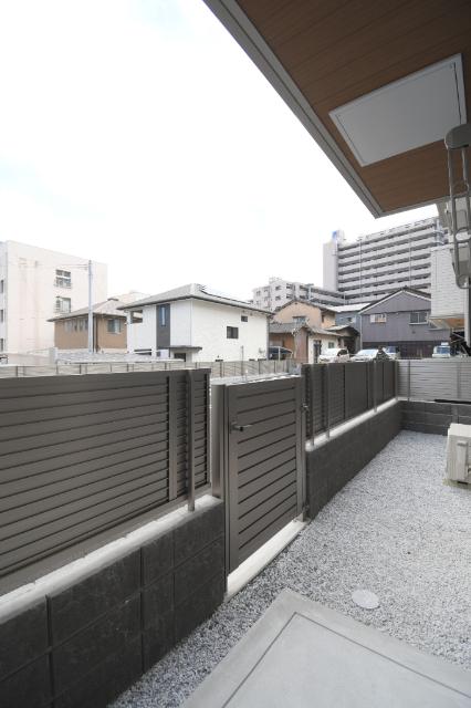 北九州市小倉北区高峰町アパート バルコニー