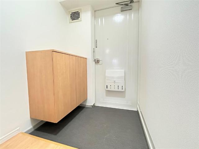 第15博多南IR BLD（502） 玄関
