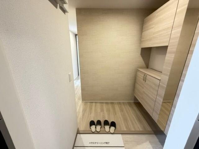 北九州市小倉北区高峰町アパート 玄関