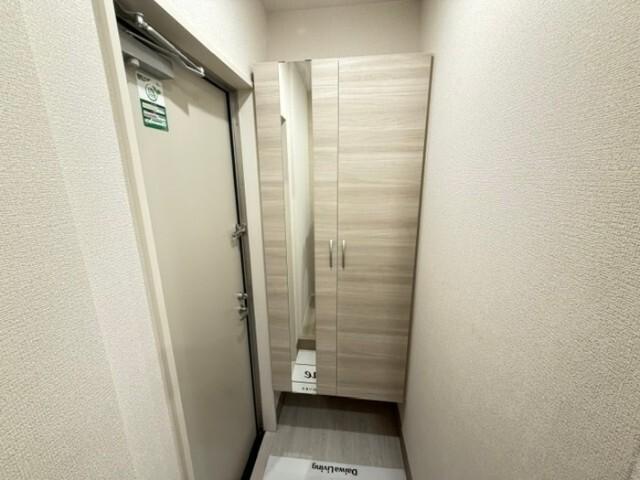 北九州市小倉北区高峰町アパート 玄関