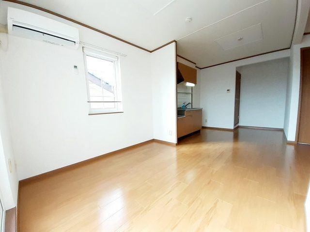 北九州市小倉南区中吉田アパート リビング