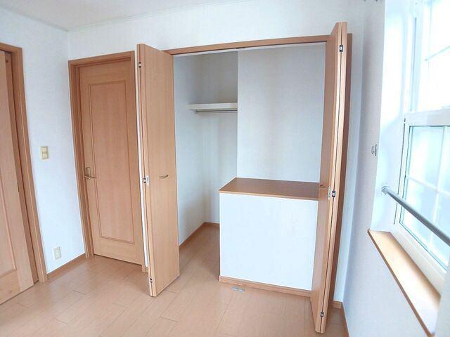 北九州市小倉南区中吉田アパート 収納