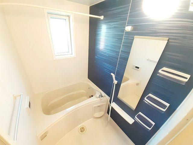 北九州市小倉南区上葛原アパート バス／シャワー