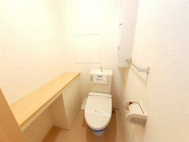 北九州市小倉南区上葛原アパート トイレ