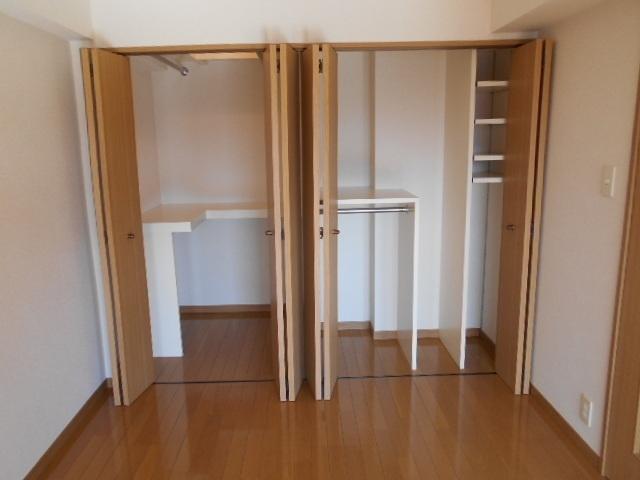 クリエート博多駅前（1303） 収納