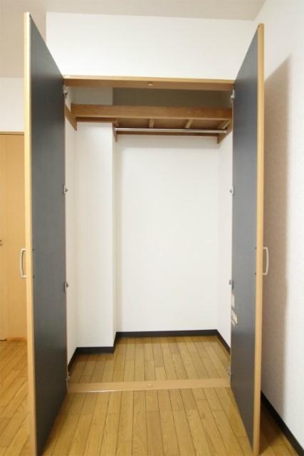 マンション花房（601） 収納