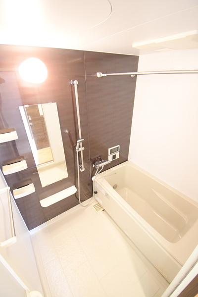 THE・SQUARE Suite Residence バス／シャワー