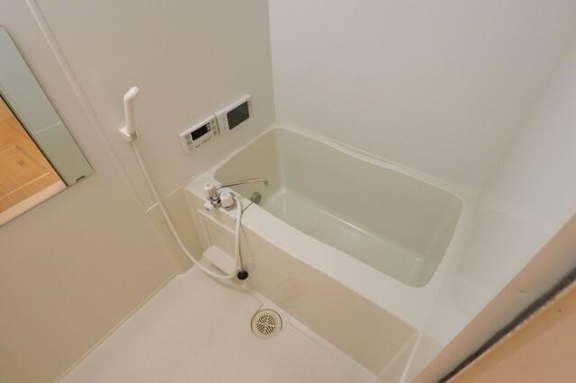 北九州市小倉南区南方アパート バス／シャワー