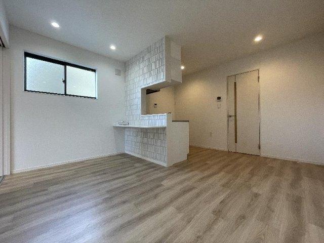 福岡市博多区光丘町アパート リビング