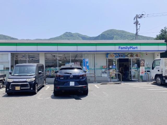 ファミリーマート小倉黒住店：150m