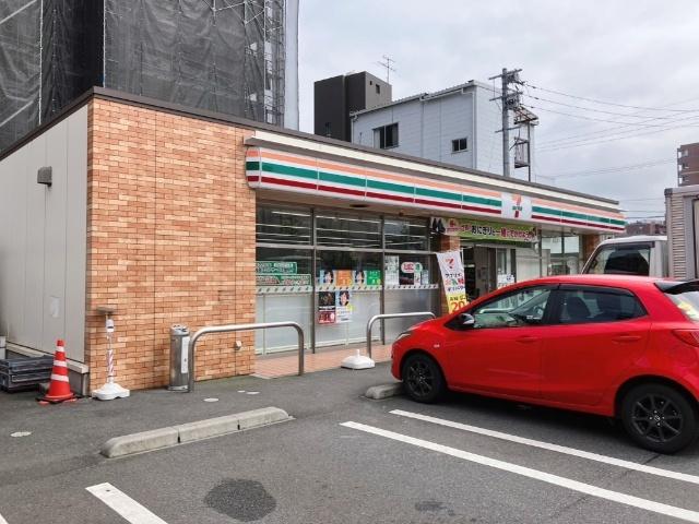 セブンイレブン戸畑中本町店：191m