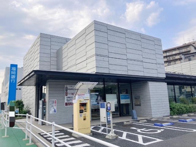 福岡銀行守恒支店：330m