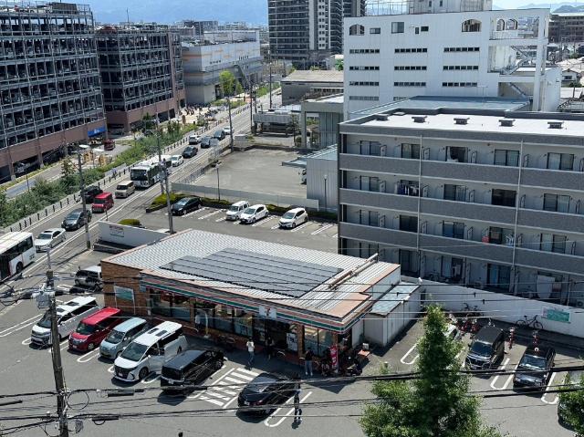 セブンイレブン博多那珂6丁目店：409m