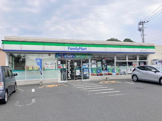 ファミリーマート小倉徳力五丁目店：365m
