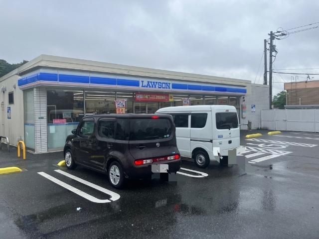 ローソン小倉高尾二丁目店：101m