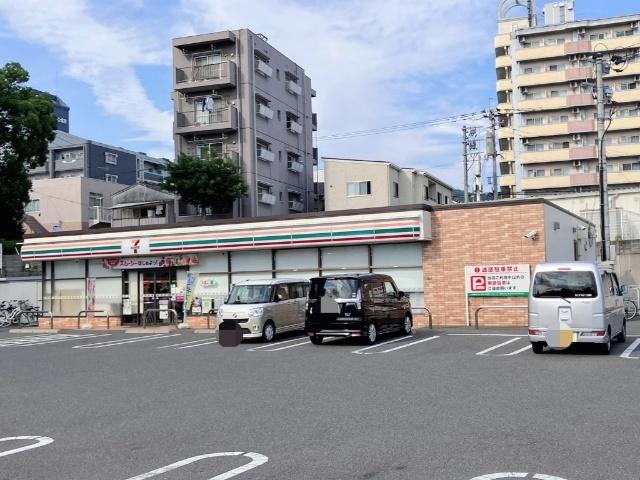 セブンイレブン小倉北方小学校前店：464m