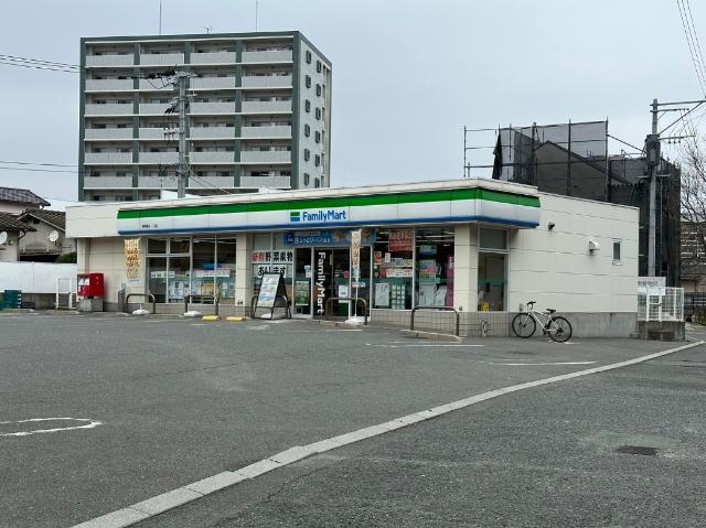 ファミリーマート福岡原田一丁目店：300m