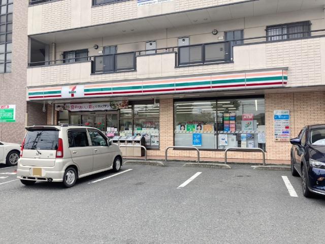 セブンイレブン小倉企救丘2丁目店：10m