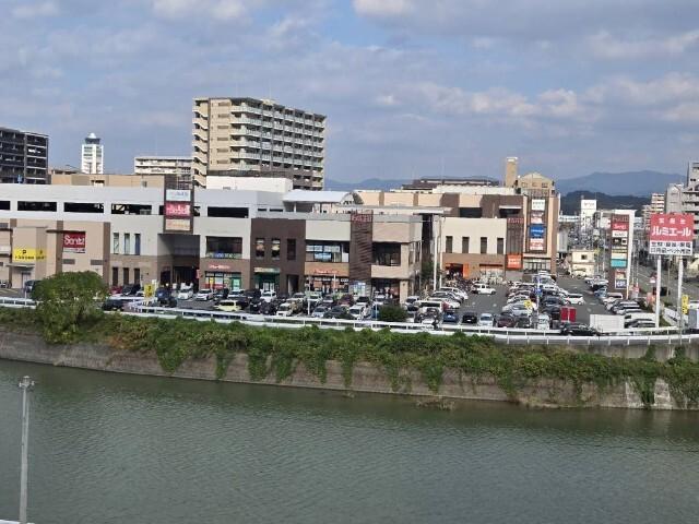 ニトリデコホームフォレオ博多店：929m