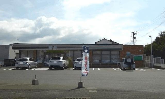 セブンイレブン行橋道場寺店：709m
