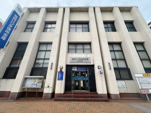 福岡ひびき信用金庫浅生支店：915m