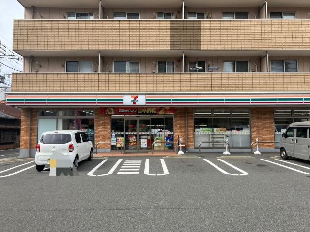 セブンイレブン戸畑新池3丁目店：214m