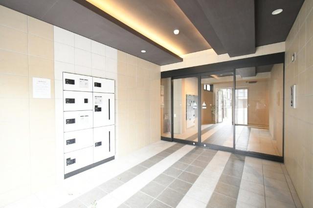 CENTER MARK三萩野 エントランス