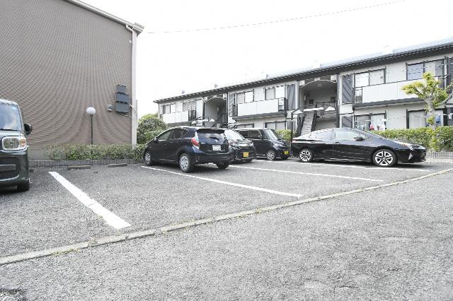 北九州市小倉南区葛原本町アパート ロビー