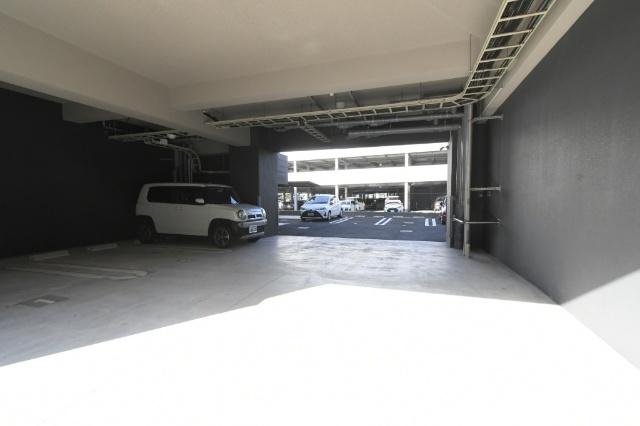 プレミアJONO 駐車場