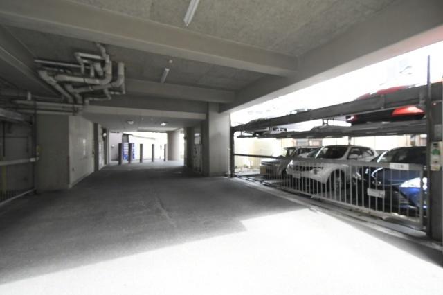 オールセインツ 駐車場