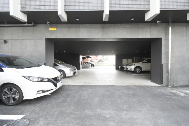 スマート大手町 駐車場