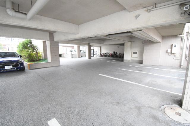 クラブハウス企救丘 駐車場