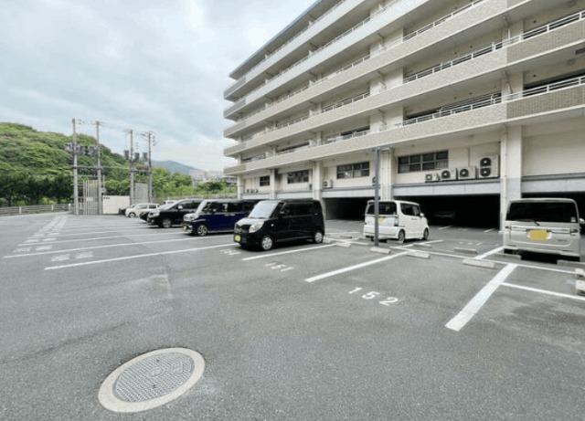 ニューガイア四季彩の丘 駐車場