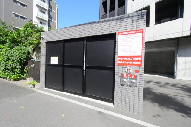 MID TERRACE 共有部分