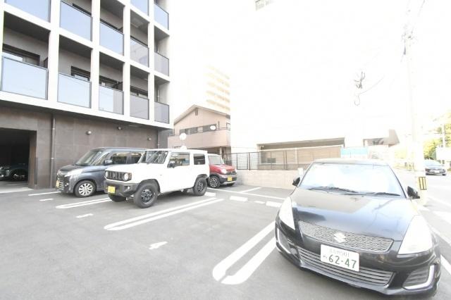 スマート到津の森 駐車場