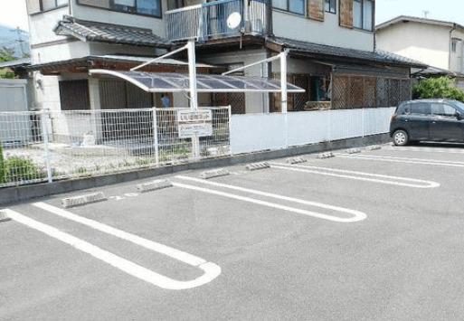 北九州市門司区大字畑アパート 駐車場