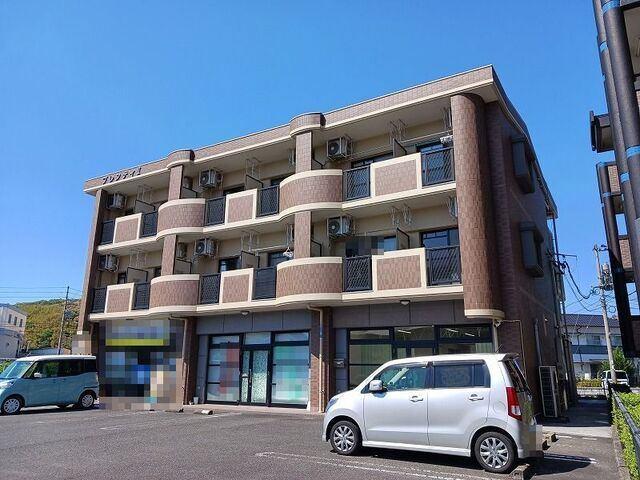 北九州市小倉南区徳力新町マンション エントランス