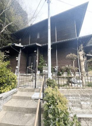 出光美術館駅より徒歩26分 築27年9ヶ月 2階建の賃貸物件